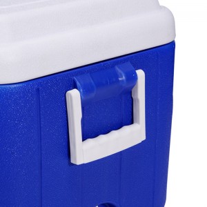 KY603 32L Outdoor Camping Picnic Food Fresh Ice Cooler Box
