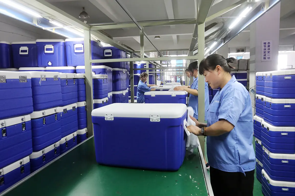 Innovative Design and Functionality in cooler manufacturer:Industry Trends and Developments